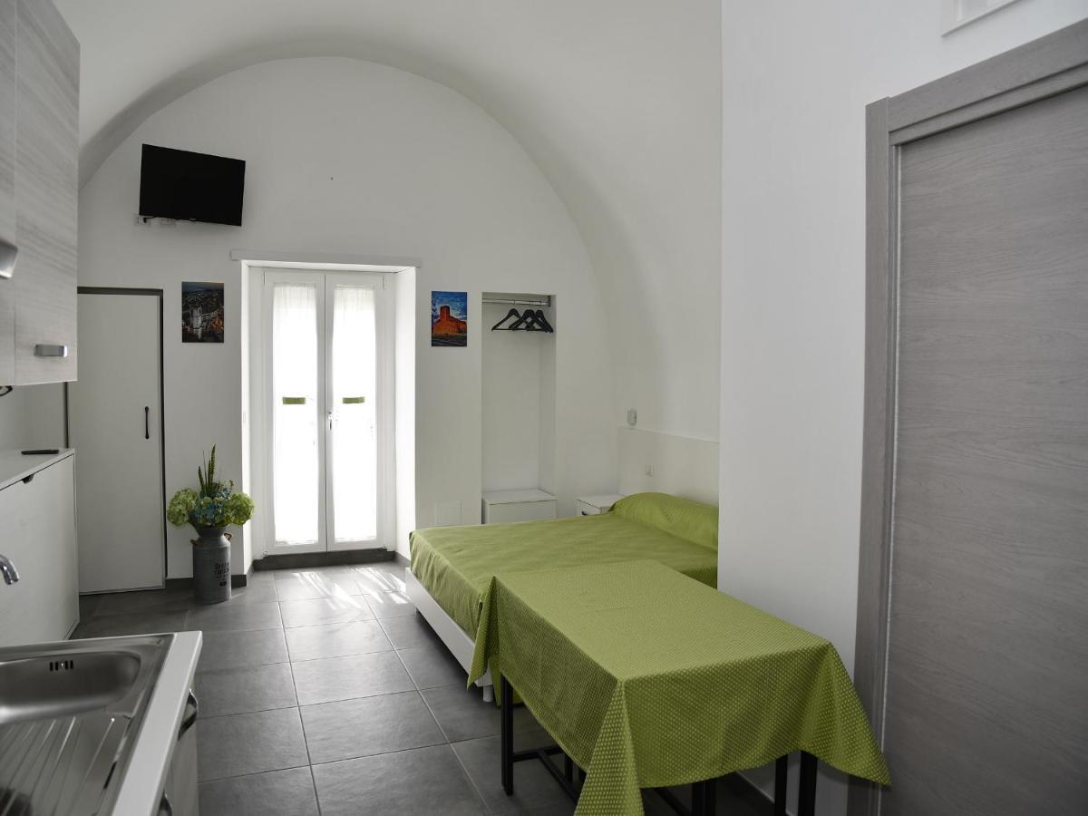 Le Casette Della Panoramica Monte SantʼAngelo Exterior foto