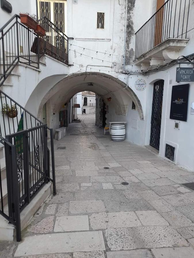 Le Casette Della Panoramica Monte SantʼAngelo Exterior foto